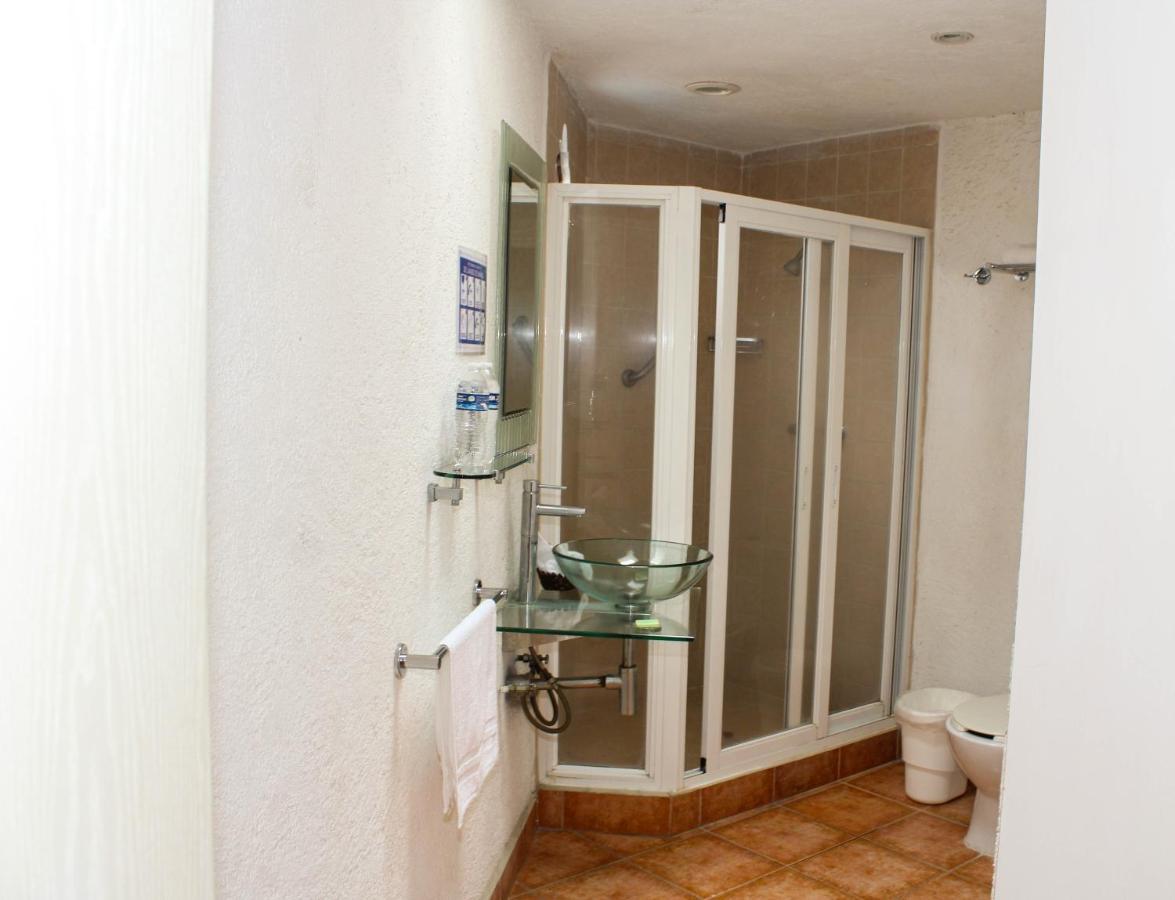 Hotel Casa Pinon 테포츨란 외부 사진