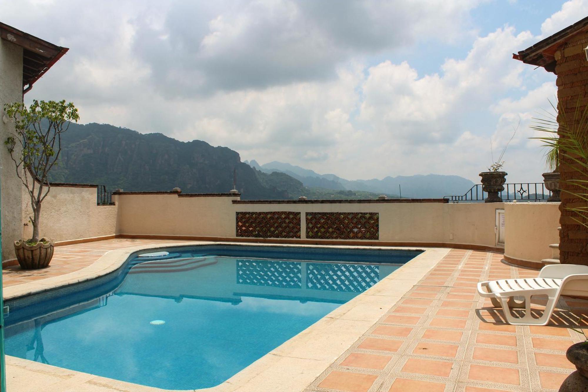 Hotel Casa Pinon 테포츨란 외부 사진